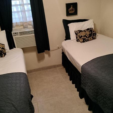 Casa De Tortuga Guesthouse Векес Стая снимка