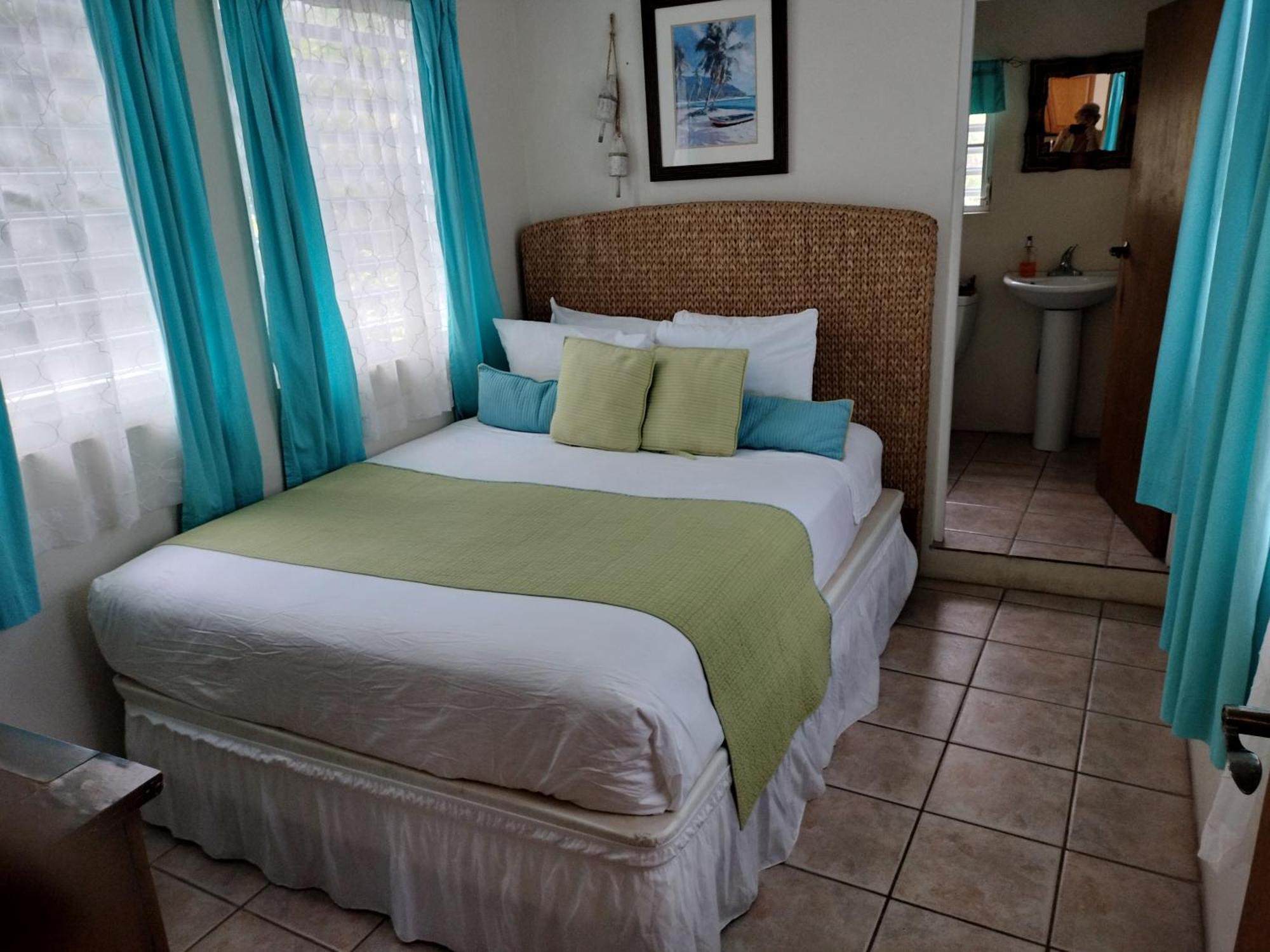 Casa De Tortuga Guesthouse Векес Екстериор снимка