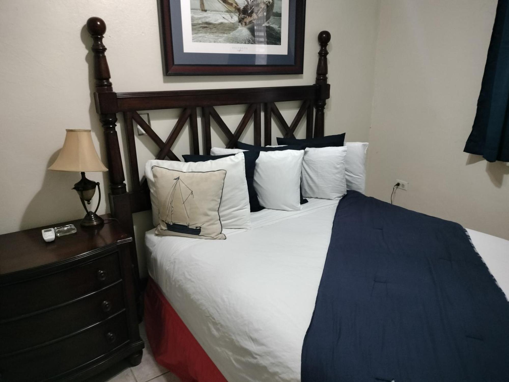 Casa De Tortuga Guesthouse Векес Екстериор снимка